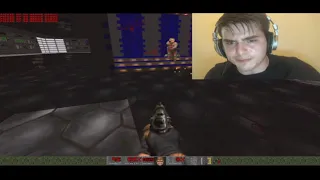 How Game Journalists Play Doom (1993)