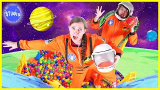 24 HOUR as Astronaut In Space Challenge!