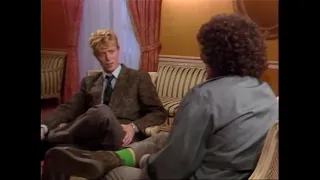 David Bowie addresses the apparent racism on MTV (1983)