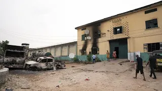 Nigéria : 1 800 détenus s'évadent de prison après une attaque menée par des hommes armés