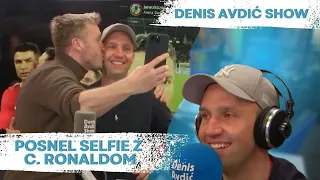 Janez stekel med nogometno tekmo na igrišče in posnel selfie s Cristianom Ronaldom