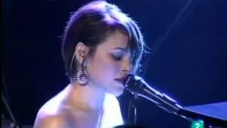 YOU'VE RUINED ME ~ NORAH JONES live at Ancienne Belgium 2010