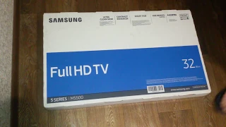 Распаковка телевизора Samsung UE32M5500AUXUA из Rozetka.com.ua