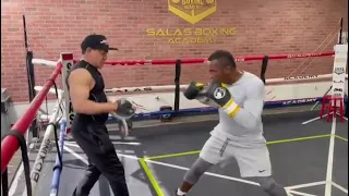 Erislandy Lara back to the gym