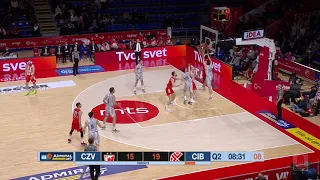 Austin Hollins with a MONSTER putback dunk (Crvena zvezda mts - Cibona, 6.12.2021)