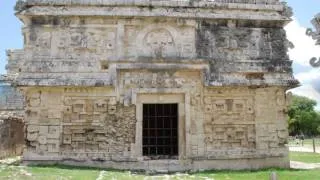 Maya temples Mexico Guatemala Honduras Chitzen Itza  - Uxmal - Palenque - Copan - Tikal 2012