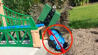 Thomas The Tank Engine Suspension Bridge Slow Motion Crashes and Accidents