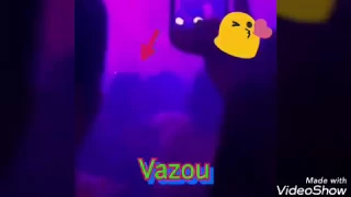 VAZOU neymar beija Bruna marquezine (festa)