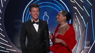 Shawn Mendes announcing an award on Oscars 2022