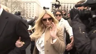 Kesha in 2011 Deposition: 'Dr. Luke Never Made Sexual Advances at Me'