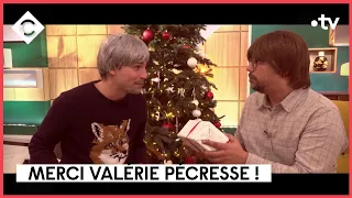 Le cadeau le plus raffiné du moment - L’ABC - C à Vous - 23/11/2022