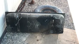 Removing the Galaxie’s old Fuel Tank