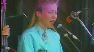 I'm Gonna Be The Wind - Laurie Lewis and Grant Street at Telluride Bluegrass Festival June 24 1990