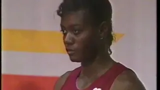 Lydia de Vega running 60M in a 1987 Osaka event