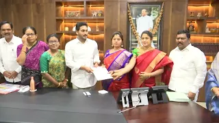 Scheduled Tribe constituency MLAs met CM YS Jagan at the CM's Office in the Legislative Assembly