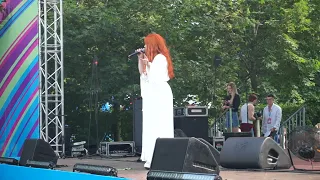 Lina Lee - Всё равно / VK Fest / Moscow / 23-07-2022