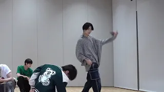 Ni-ki focus TFW (That Feeling When) Dance Practice