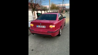 BMW E39 535i V8 Exhaust Sound Stock