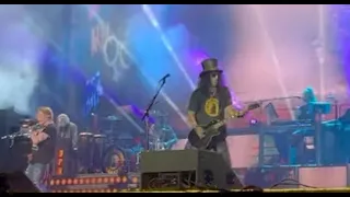 GUNS N' ROSES performed a cover of AC/DC's "Walk All Over You" in Lisbon, Portugal