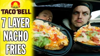 Reviewing Taco Bell's 7 Layer Nacho Fries!