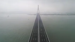 Expressway bridge opens to traffic in Zhuhai, China