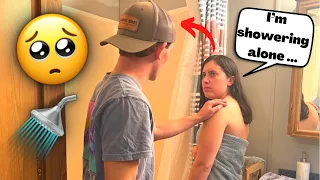 GETTING IN THE SHOWER WITHOUT MY BOYFRIEND TO SEE HIS REACTION!