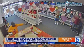 Kids held at gunpoint during Arizona toy store robbery