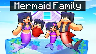 Having a MERMAID FAMILY in Minecraft!