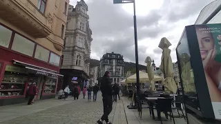 Exploring the Beauty of Karlovy Vary: A Picturesque Town in the Heart of Europe - 4K Walking Tour