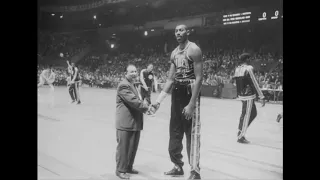 Wilt Chamberlain and The Harlem Globetrotters 1958