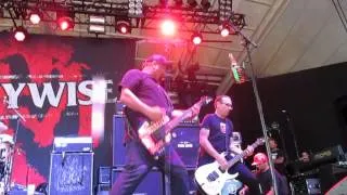 Pennywise "Minor Threat" with Brian Baker 7/30/14