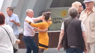 Тайна встречи сладкая Парк Горького Харьков