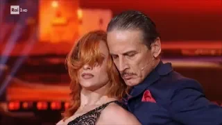 Il tango di Cesare Bocci e Alessandra Tripoli - Ballando con le Stelle 10/03/2018