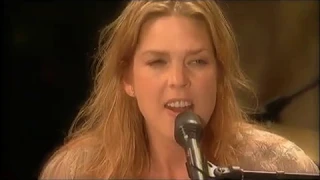 DIANA KRALL "East of the Sun & West of the Moon" Montreal (2004)