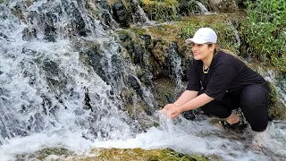 High pressure fresh water springs in the village of Iran | Iranian village life in 4K