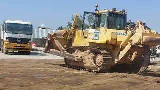 International Transport Heavy Machinery |THE LARGEST MOTOR GRADER IN THE WORLD THAT WAS NEVER USED