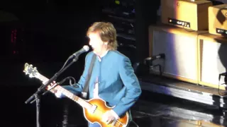 Inicio de Show PAUL McCARTNEY 02.06.2016 (LIVE) - A Hard Day's Night -Save Us - Madrid -027