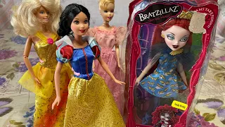 Opening a Bratzillaz(2012) & reviewing older Mattel Disney dolls & dresses