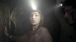 As Above, So Below - "The crew look for a way out of a dead end in the catacombs" Clip