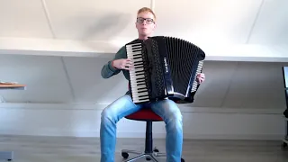 La valse d'Amelie (solo accordion)