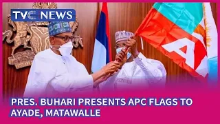 Pres. Buhari Presents APC Flags To Ayade, Matawalle