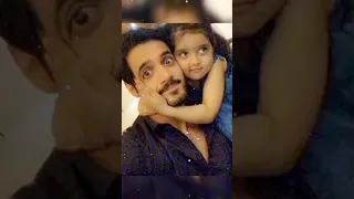Wahaj Ali's with his wife & sweet daughter ❤️😍 X kahani suno song short video #shortsfeed #wahajali