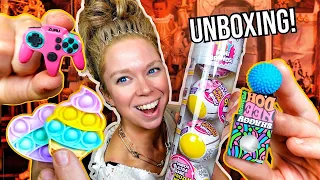 *NEW* Unboxing TOY MINI BRANDS Series 3- TINY REAL Rare Retro & New Realistic Toys!