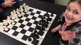 7 Year Old Girl's Chess Technique Is Scary! Dada vs Black Jacket