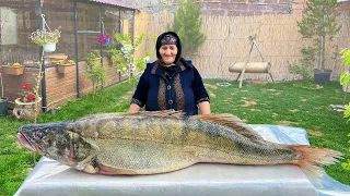 Granny Caught a Huge Fish and Cooked it in the Tandoor! Easy Fish Recipes!