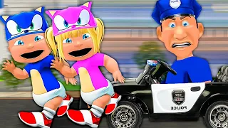 Baby SONIC & Girlfriend Race POLICE!