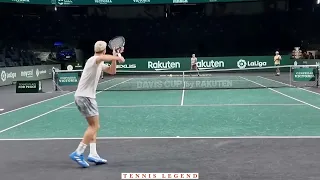 The powerful Thanasi Kokkinaki hitting clean strokes (Practice Davis Cup Finals 2022)