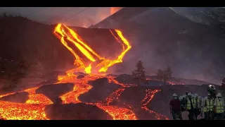 Terrible Lava: New lava river continues to flow from La palma volcano threatening thousand of homes