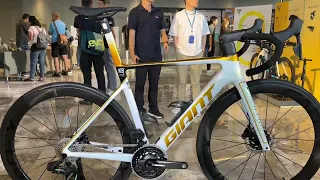 Giant2024Propel  KB特仕版