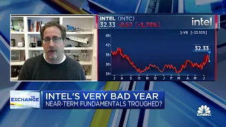 Here's why Bernstein's Stacy Rasgon thinks Intel stock may be bottoming